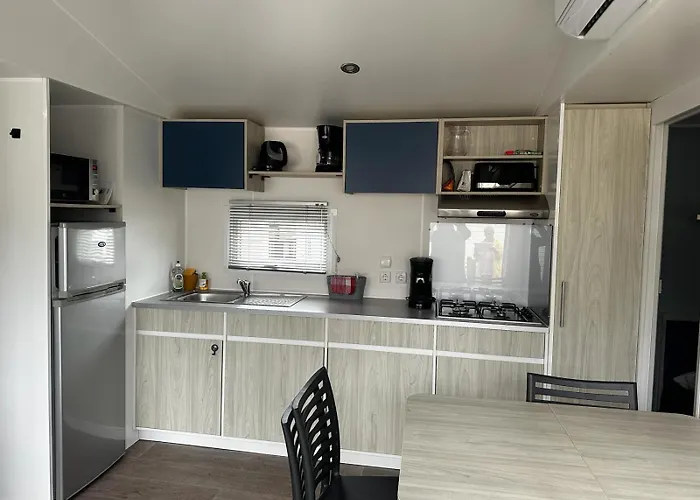 Mobilhome Clim La Falaise 4 Etoiles Κάμπινγκ Ναρμπόν